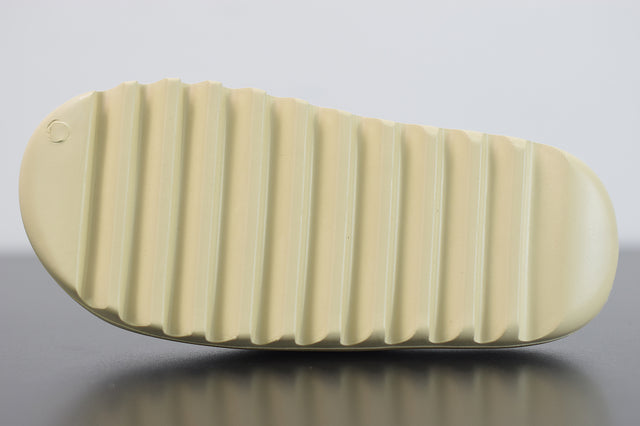 Adidas Yeezy Slide Bone