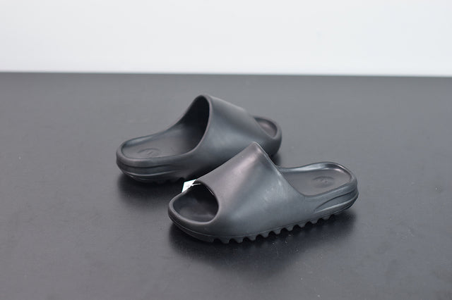 Adidas Yeezy Slide Soot