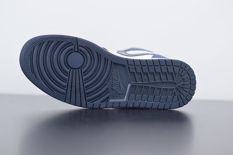 Nike Air Jordan 1 Mid "Sanded Purple"