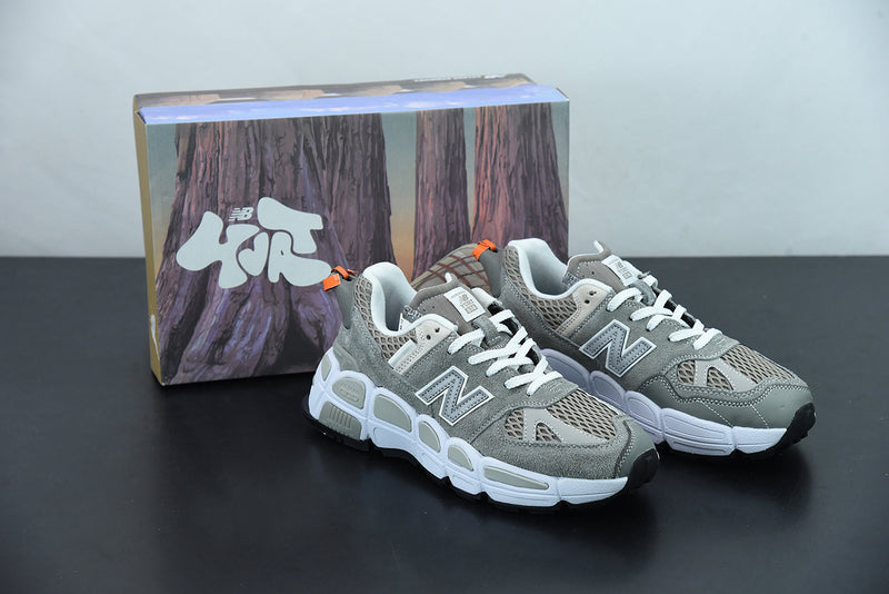 New Balance 574 YURT “Salehe Bembury Shark Skin”