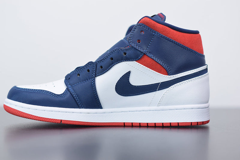 Nike Air Jordan 1 Mid SE "USA"