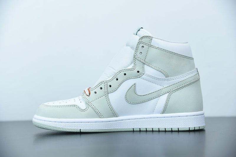Nike Air Jordan 1 Retro High “Seafoam”