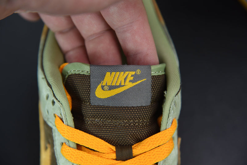 Nike Dunk Low "Dusty Olive"