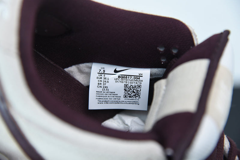 Nike SB Dunk Low Desert Sand Mahogany