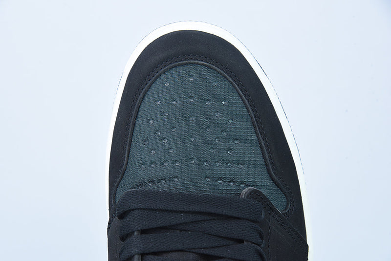 Nike Air Jordan 1 Retro High  "Element Gore-Tex Black Particle Grey"
