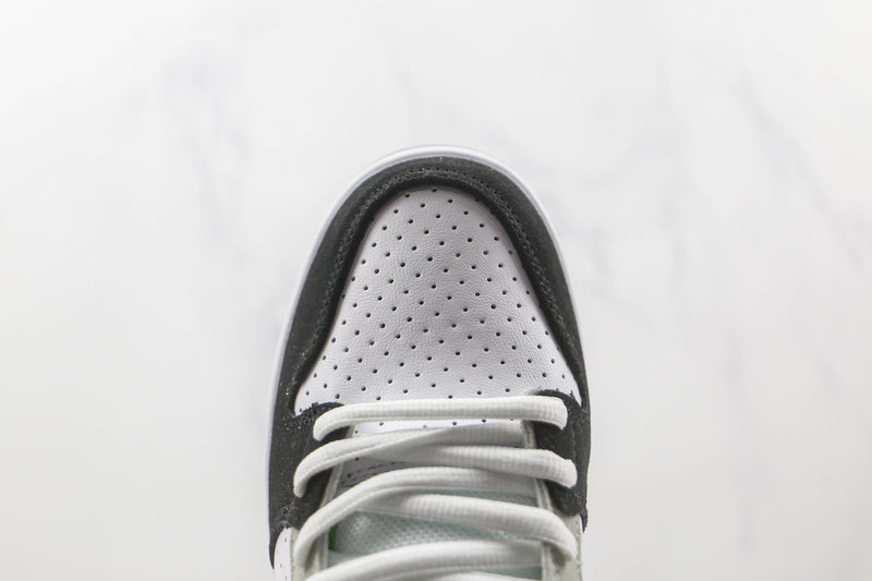 Nike Dunk Low Chlorophyll