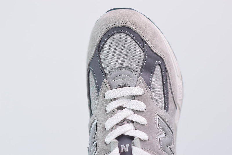 New Balance 990v2 "Kith Grey"