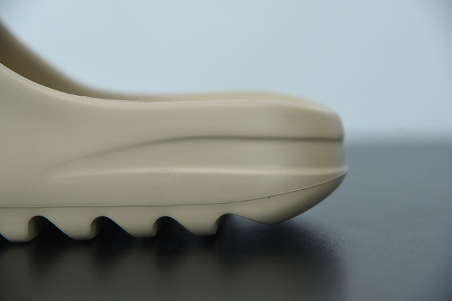 Adidas Yeezy Slide Pure