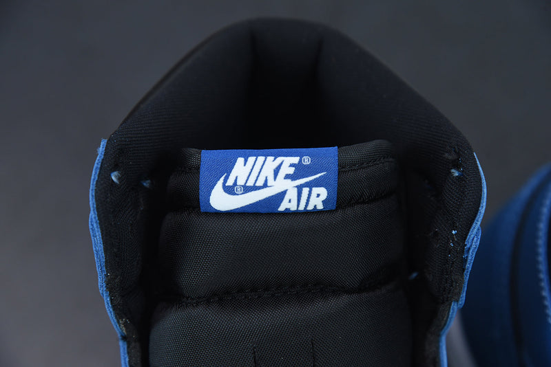 Nike Air Jordan 1 Retro High OG "Dark Marina Blue"