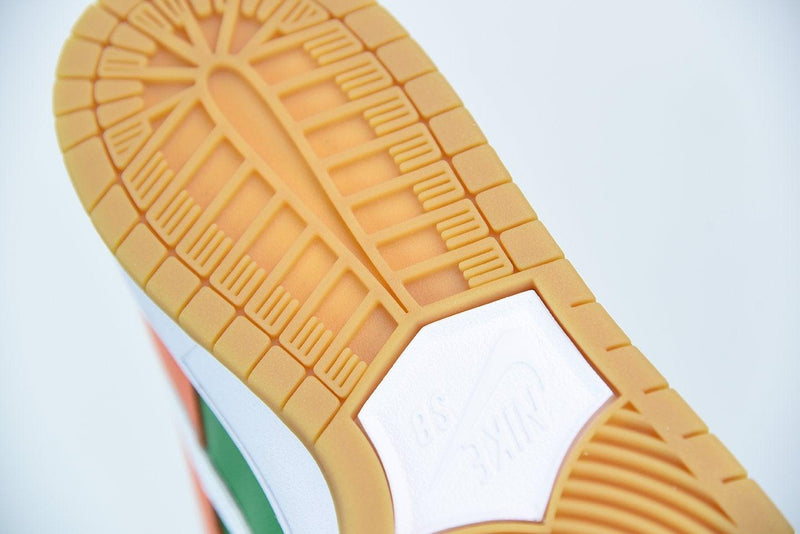 Nike SB Dunk Low 7 Eleven - futurerunners