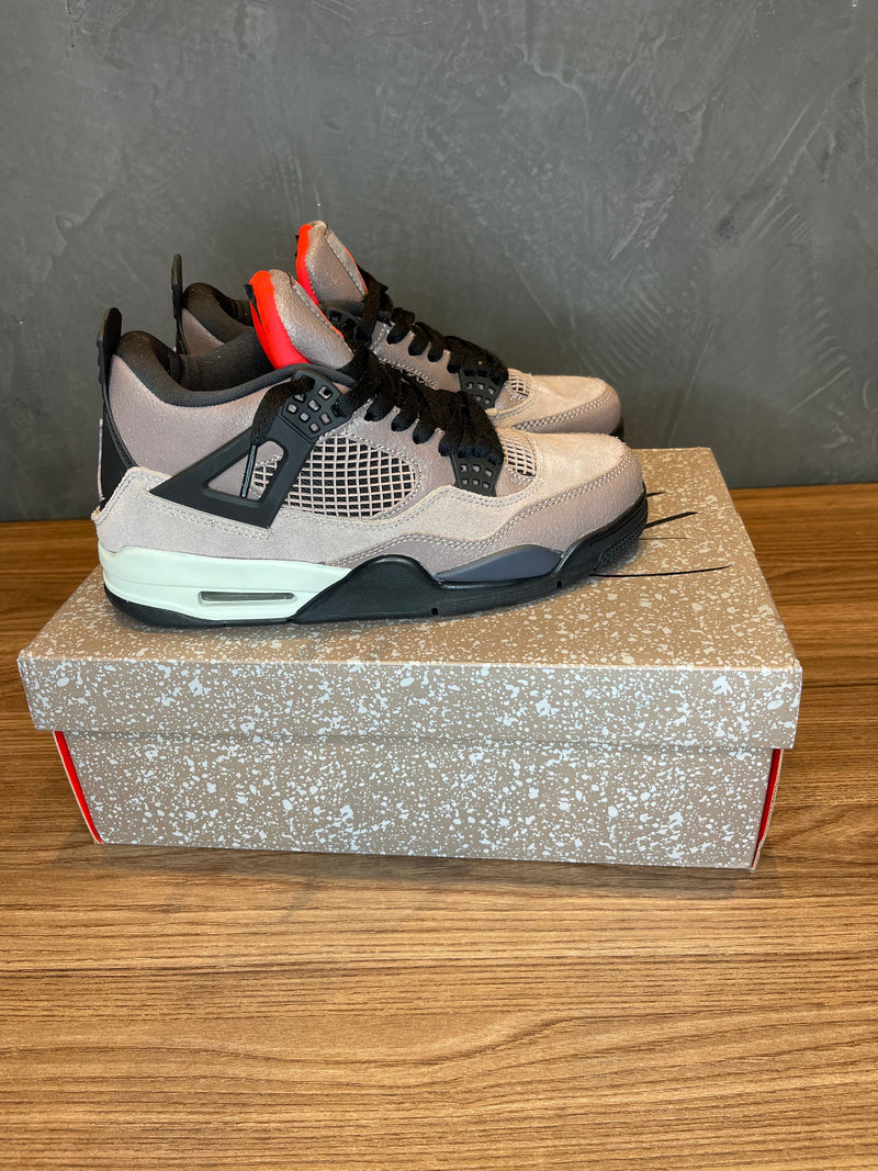 Nike Air Jordan 4 Retro "Taupe Haze"