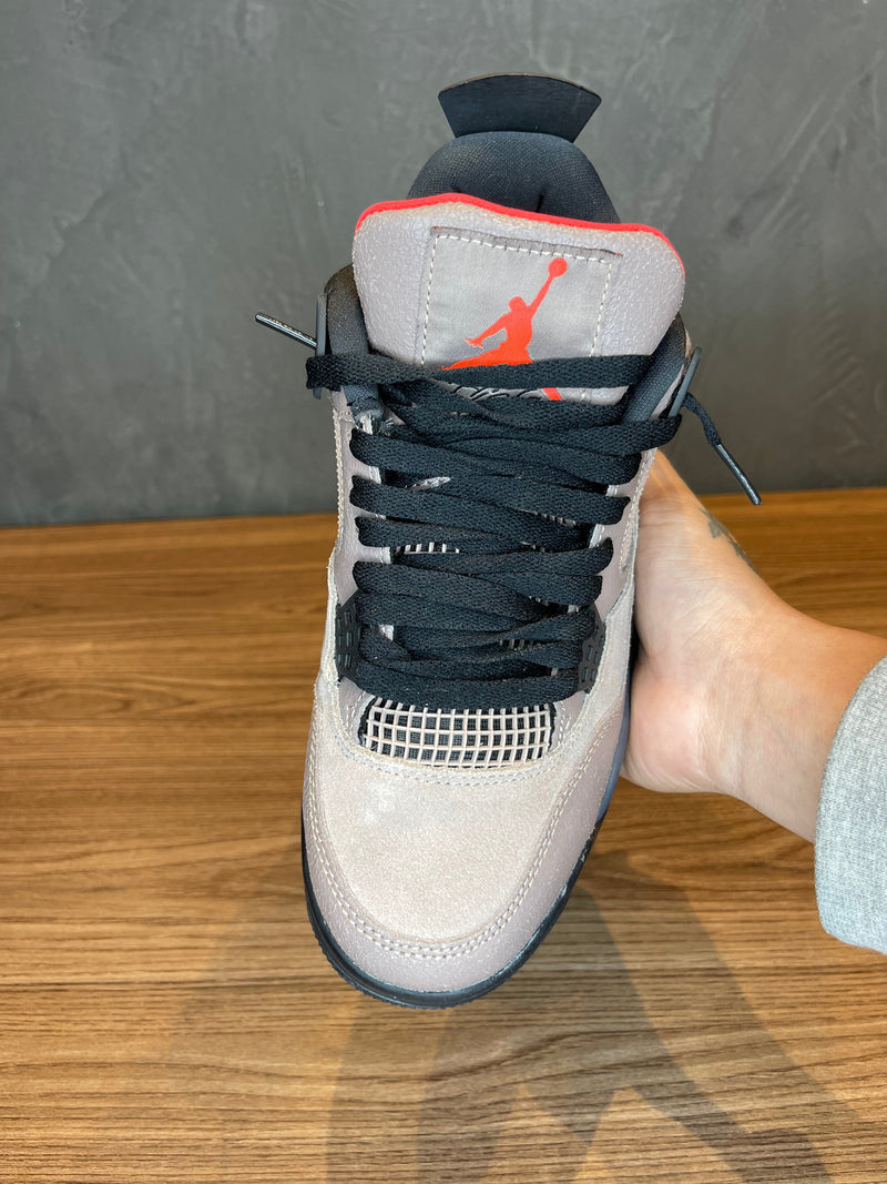 Nike Air Jordan 4 Retro "Taupe Haze"