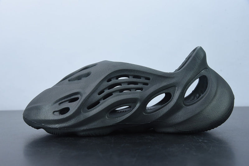 Adidas Yeezy Foam Runner Black