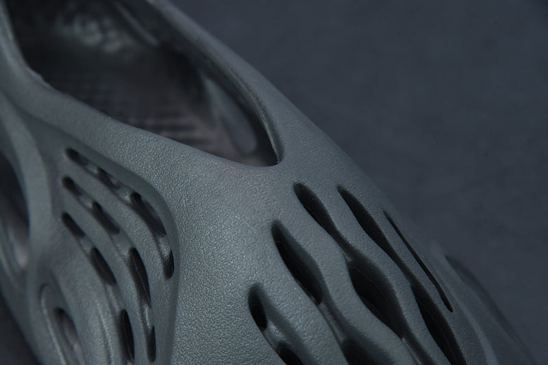 Adidas Yeezy Foam Runner Black