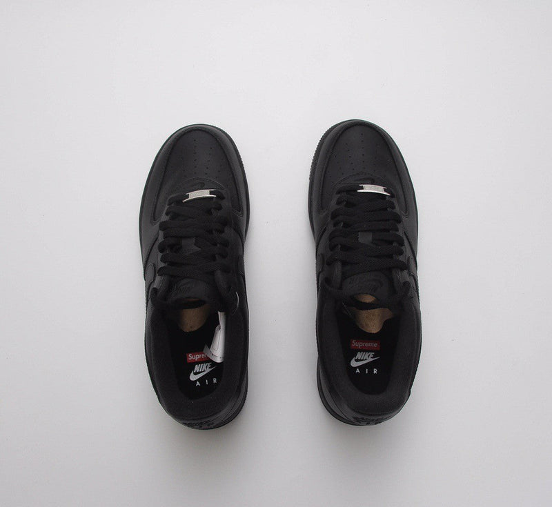 Nike Air Force 1 Low "Supreme Black"