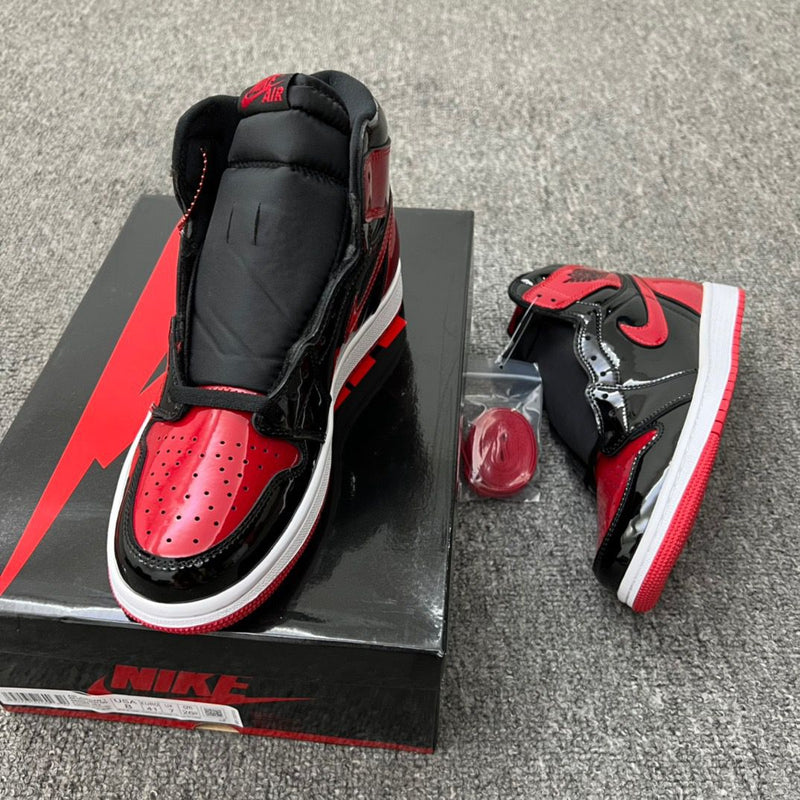 Nike Air Jordan 1 High "Bred Patent"