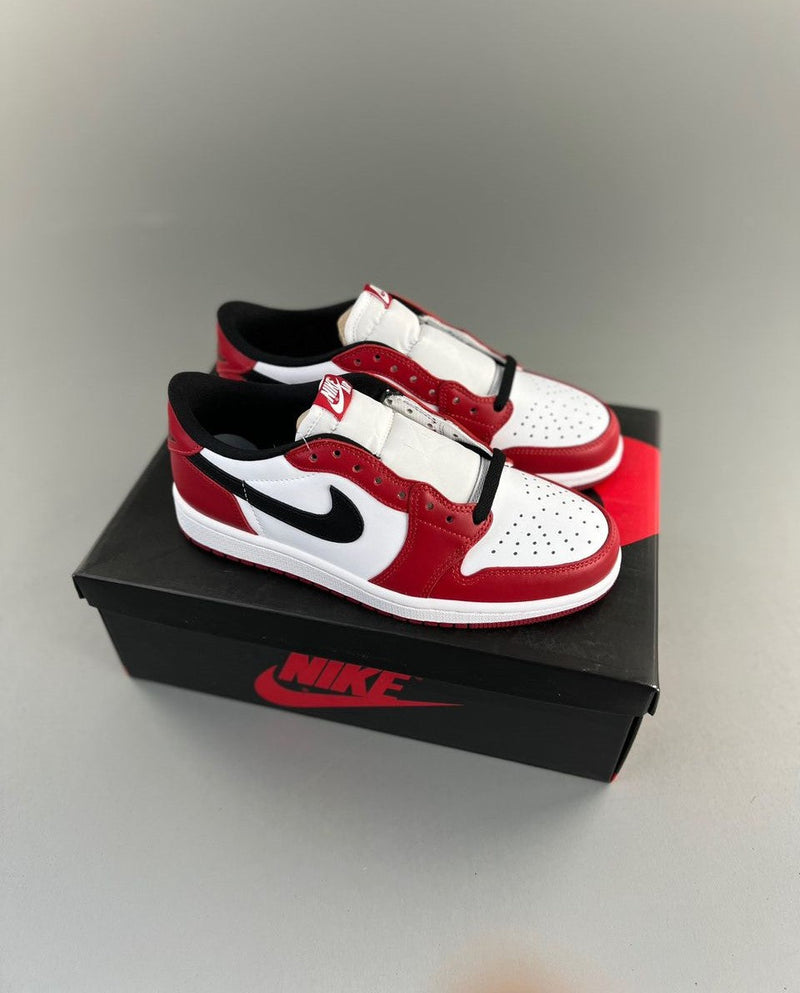 Nike Air Jordan 1 Retro Low "Chicago 2016"
