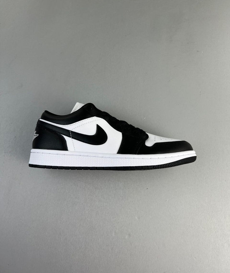 Nike Air Jordan 1 Low  "Panda"