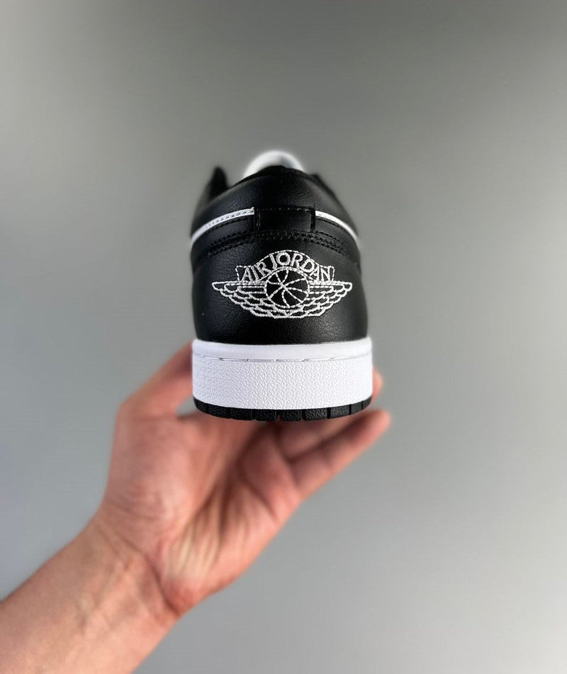 Nike Air Jordan 1 Low  "Panda"