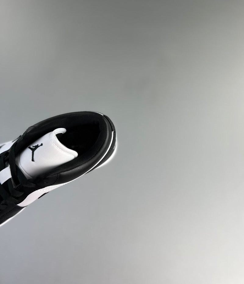 Nike Air Jordan 1 Low  "Panda"