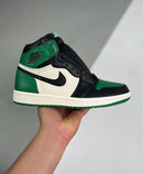 Nike Air Jordan 1 Retro High "Pine Green"
