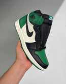 Nike Air Jordan 1 Retro High "Pine Green"