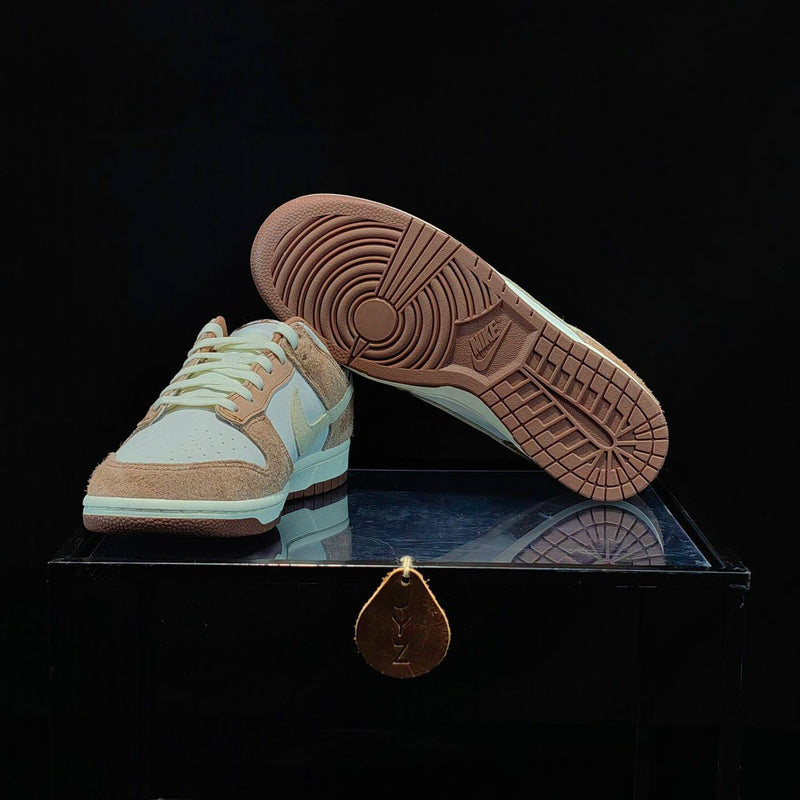 Nike SB Dunk Low Medium Curry