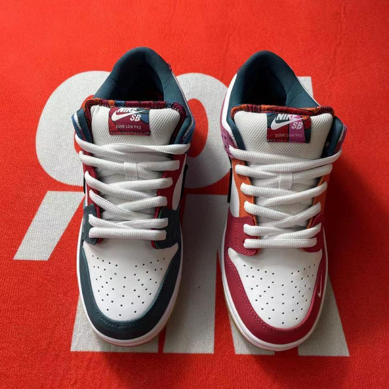 Nike SB Dunk Low Pro QS "Parra (Friends & Family) (2021)"