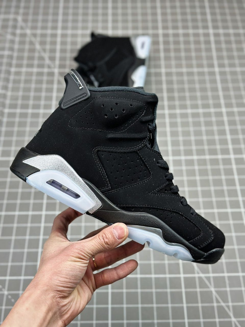 Nike Air Jordan 6 Retro "Chrome Metallic Silver"