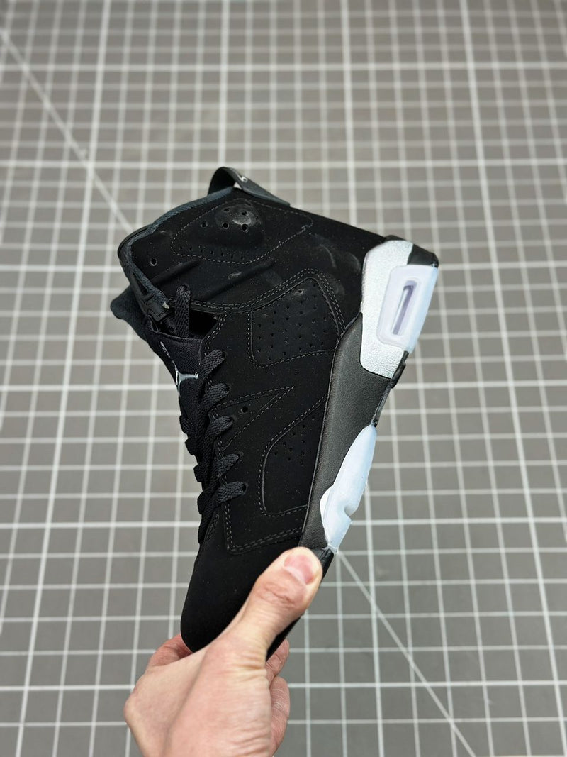 Nike Air Jordan 6 Retro "Chrome Metallic Silver"