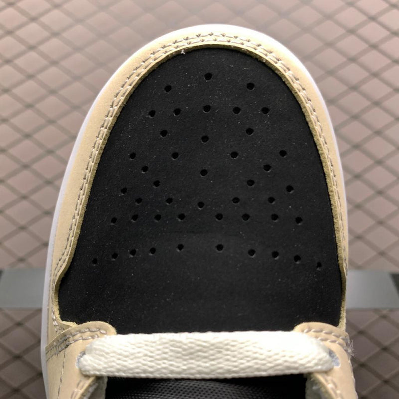 Nike Air Jordan 1 Mid "Guava Ice"