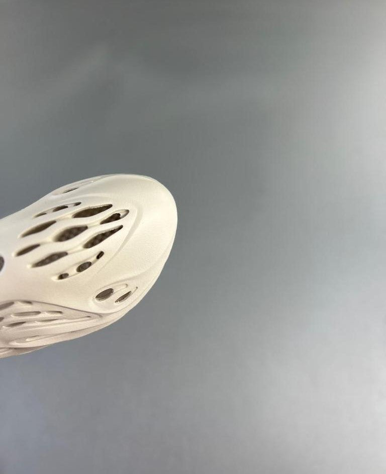 Adidas Foam Runner RNNR "Ararat (2020/2022)"