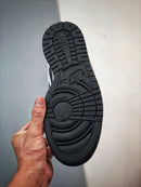 Nike Dunk Low Jumbo "Reverse Panda"