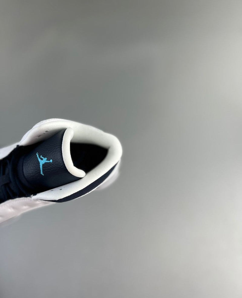 Nike Air Jordan 13 Retro High "Obsidian Powder Blue White"