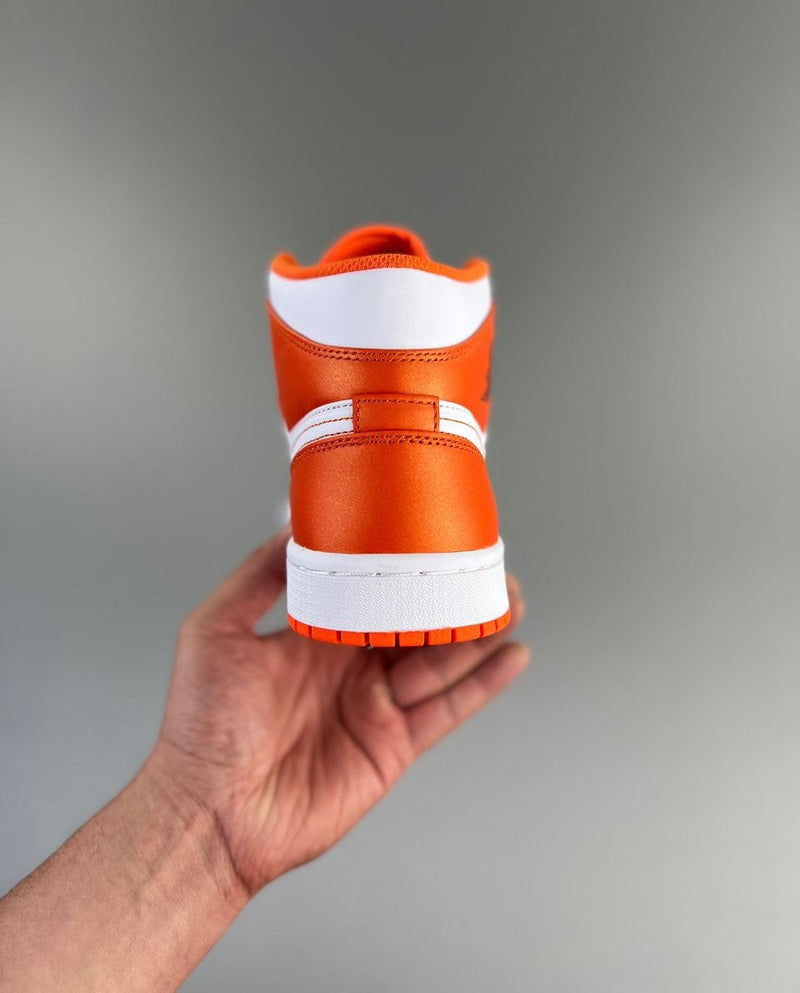 Nike Air Jordan 1 Mid SE "Electro Orange"