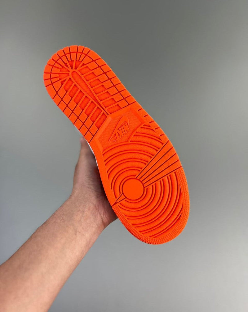 Nike Air Jordan 1 Mid SE "Electro Orange"