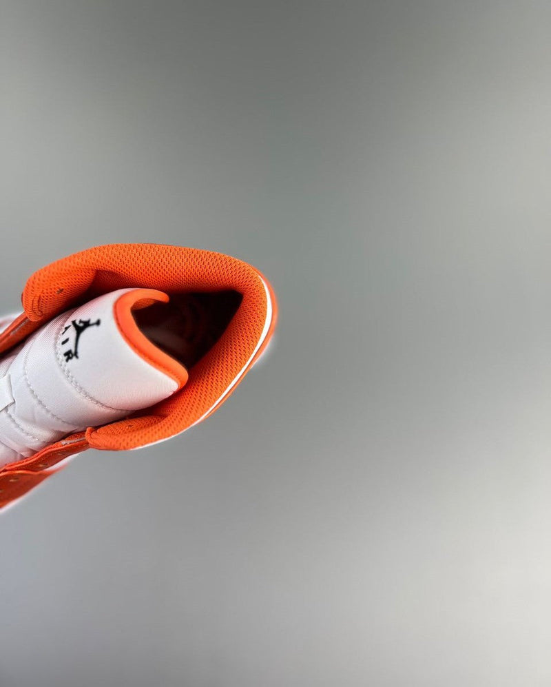 Nike Air Jordan 1 Mid SE "Electro Orange"