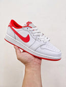 Nike Air Jordan 1 Retro Low OG "University Red"