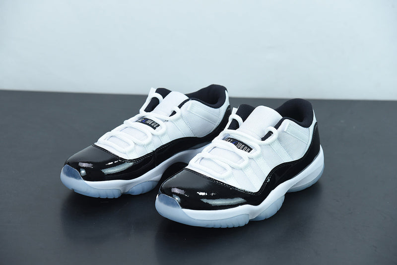 Nike Air Jordan 11 Retro Low Concord