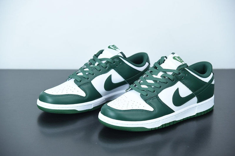 Nike Dunk Low "Michigan State" - futurerunners