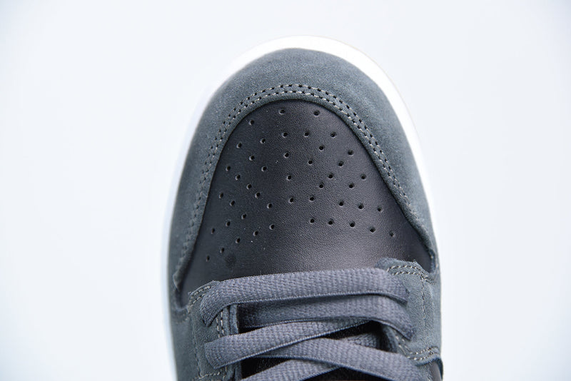 Nike SB Dunk Low TRD Dark Grey
