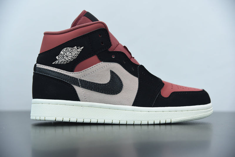 Nike Air Jordan 1 Mid "Particle Beige"