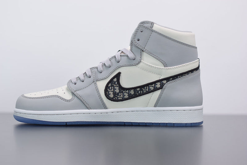 Nike Air Jordan 1 Retro High Dior