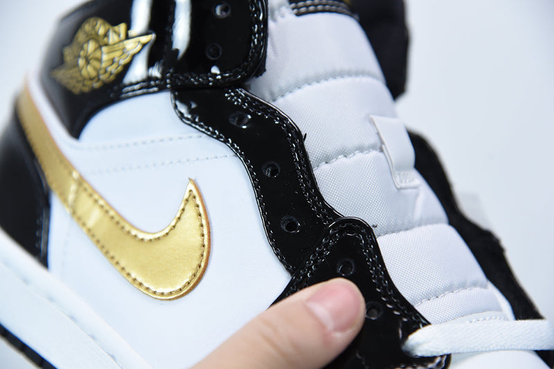 Nike Air Jordan 1 Mid Black Metallic Gold White