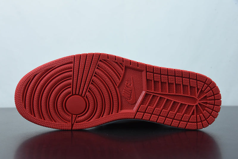 Nike Air Jordan 1 High "Heritage"