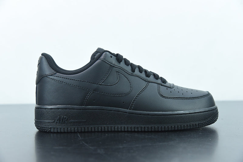 Nike Air Force 1 Black