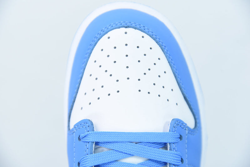 Nike Dunk Low "University Blue"