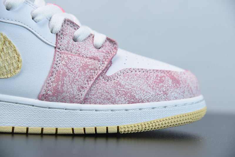 Nike Air Jordan 1 Low GS "Strawberry Ice Cream"