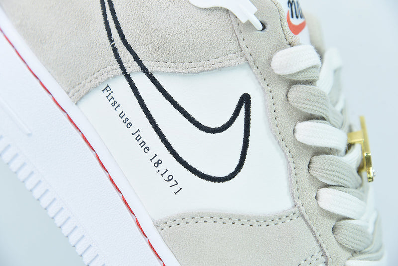 Nike Air Force 1 LV8 Light Stone