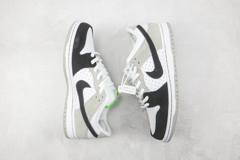 Nike Dunk Low Chlorophyll